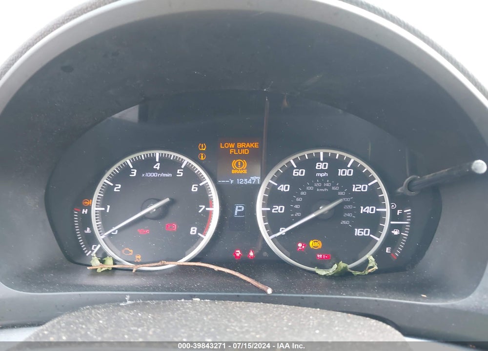 2013 ACURA ILX 2.0L VIN: 19VDE1F55DE010444