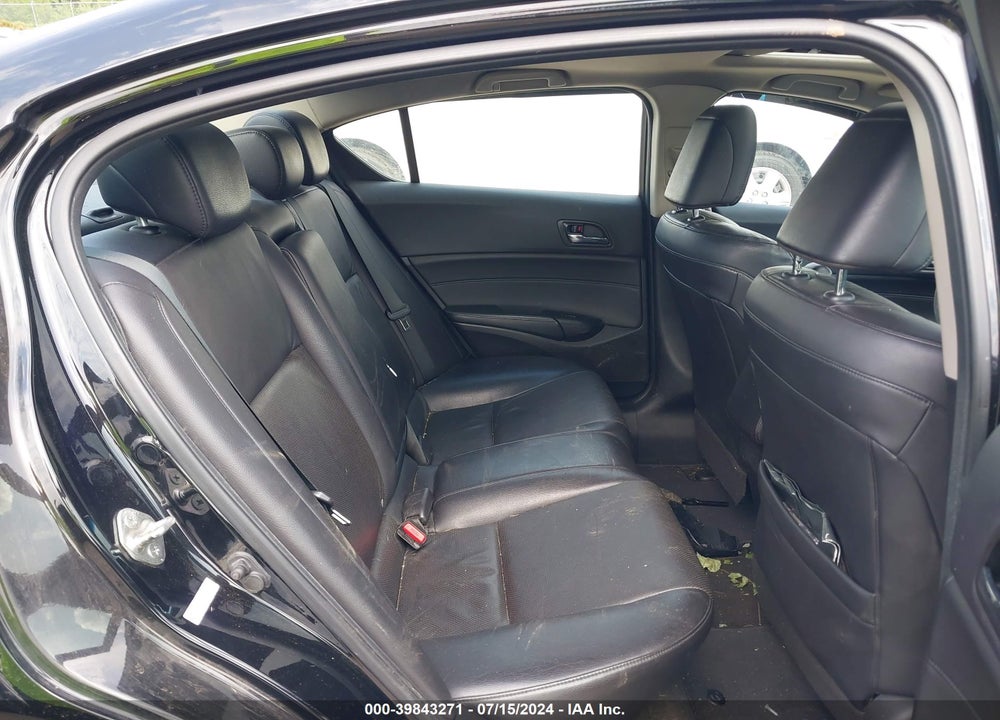 2013 ACURA ILX 2.0L VIN: 19VDE1F55DE010444