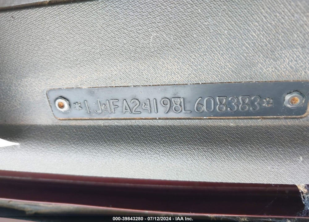 2008 JEEP WRANGLER X VIN: 1J4FA24198L608383