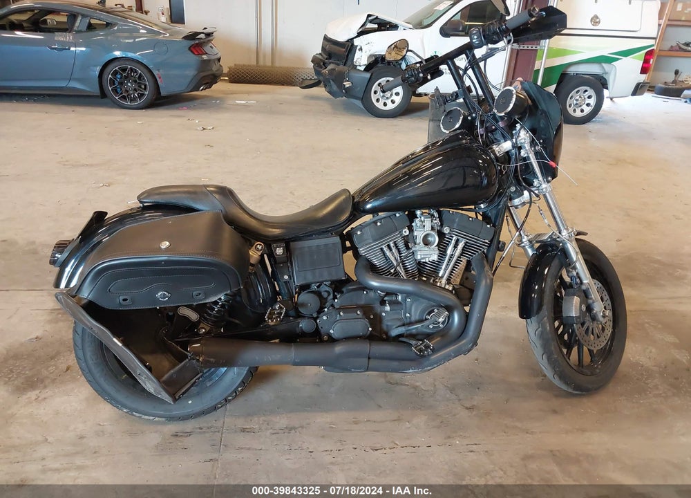 2004 HARLEY-DAVIDSON FXDX VIN: 1HD1GJV174K306886