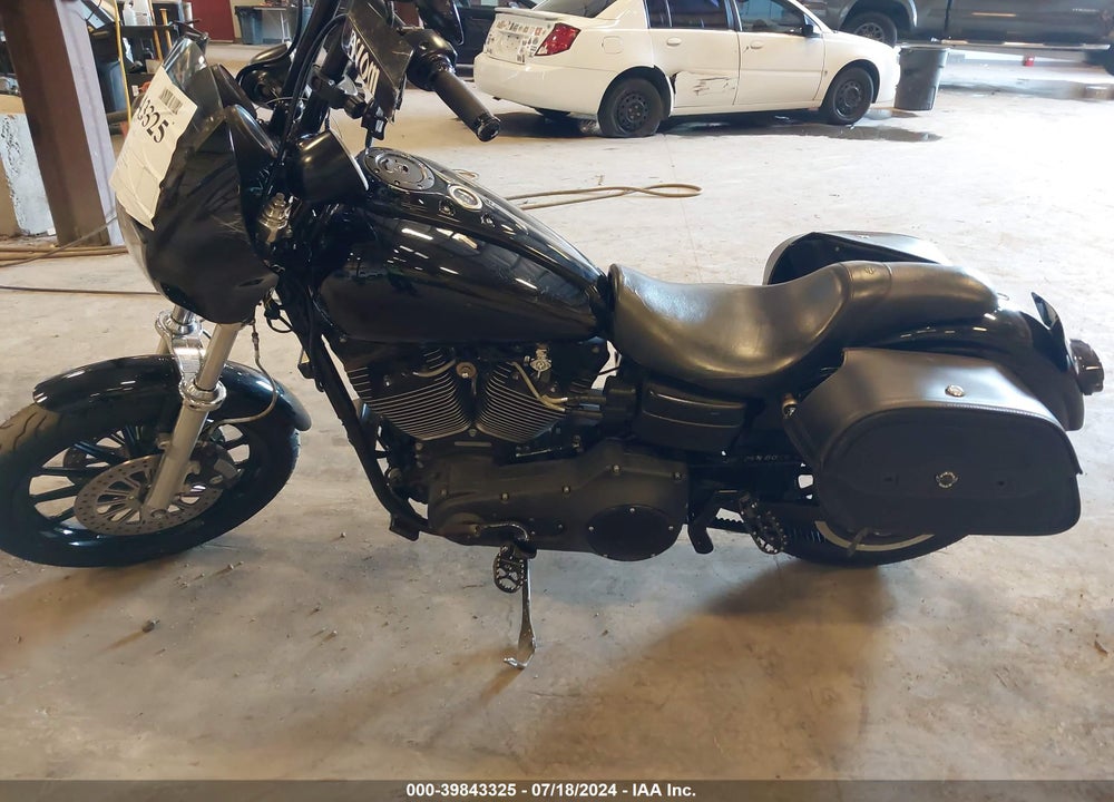 2004 HARLEY-DAVIDSON FXDX VIN: 1HD1GJV174K306886