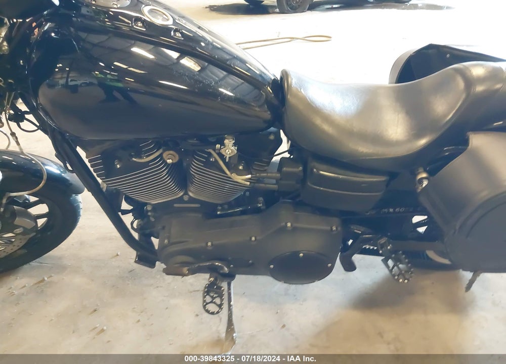 2004 HARLEY-DAVIDSON FXDX VIN: 1HD1GJV174K306886