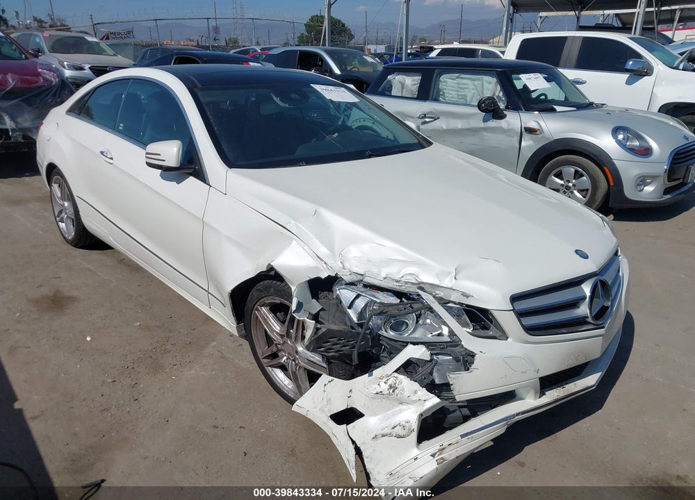 2013 MERCEDES-BENZ E 350 VIN: WDDKJ5KB4DF207582