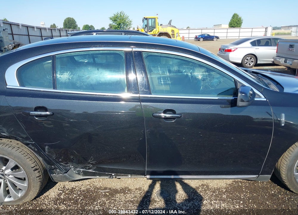 2013 LINCOLN MKS VIN: 1LNHL9DK7DG608925