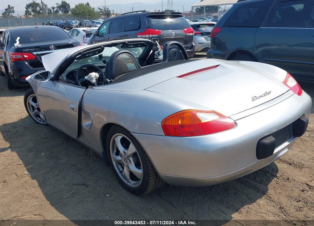 2002 PORSCHE BOXSTER VIN: WP0CA29832U623722