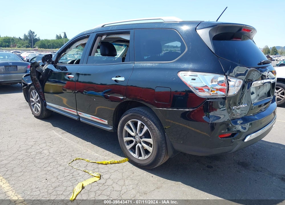 2013 NISSAN PATHFINDER SL VIN: 5N1AR2MM1DC644125