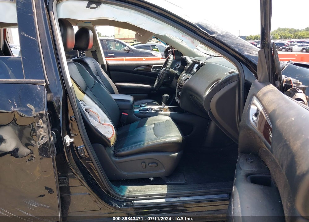 2013 NISSAN PATHFINDER SL VIN: 5N1AR2MM1DC644125