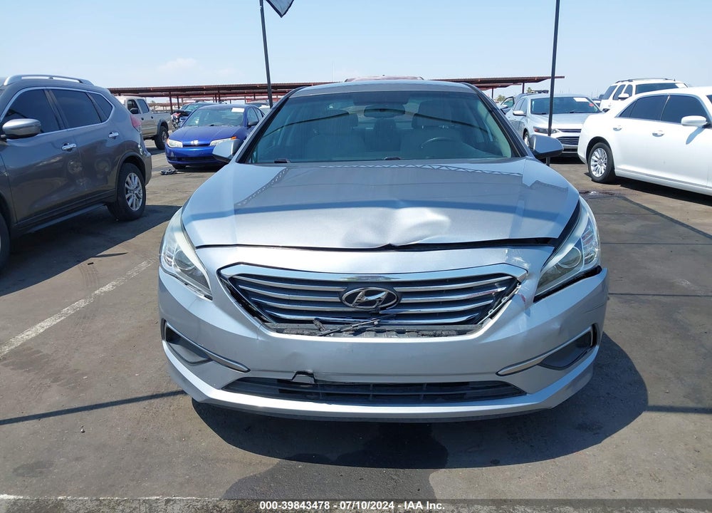 2016 HYUNDAI SONATA SE VIN: 5NPE24AF6GH325632