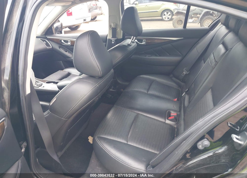 2015 INFINITI Q50 HYBRID SPORT VIN: JN1AV7AR3FM850950
