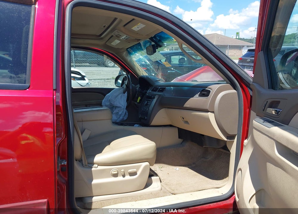 2013 CHEVROLET TAHOE VIN: 1GNSKBE01DR192755