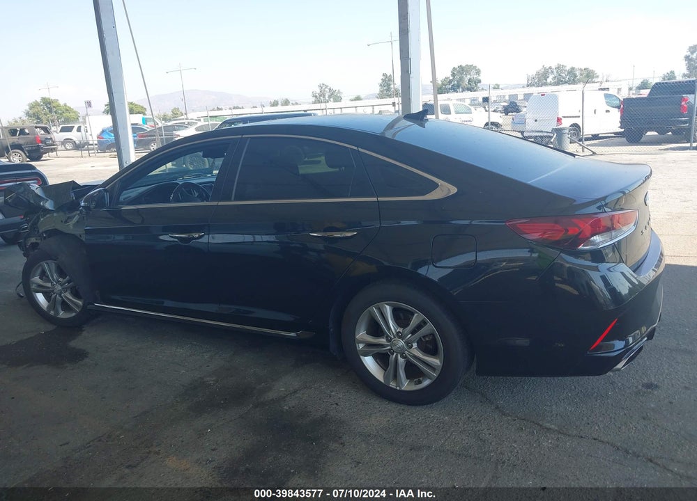 2018 HYUNDAI SONATA SPORT VIN: 5NPE34AF2JH612647