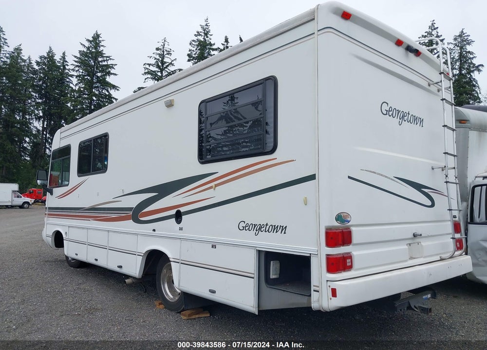 1999 CHEVROLET P30 VIN: 1GBKP37J2X3301046