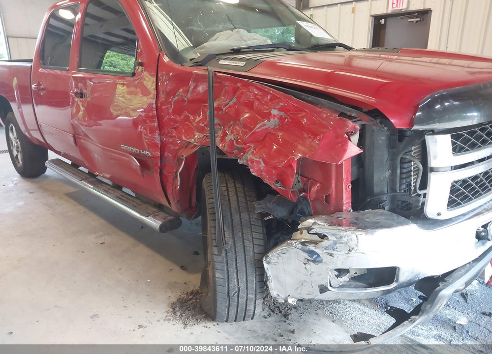 2011 CHEVROLET SILVERADO 3500HD VIN: 1GC4K1C81BF266002