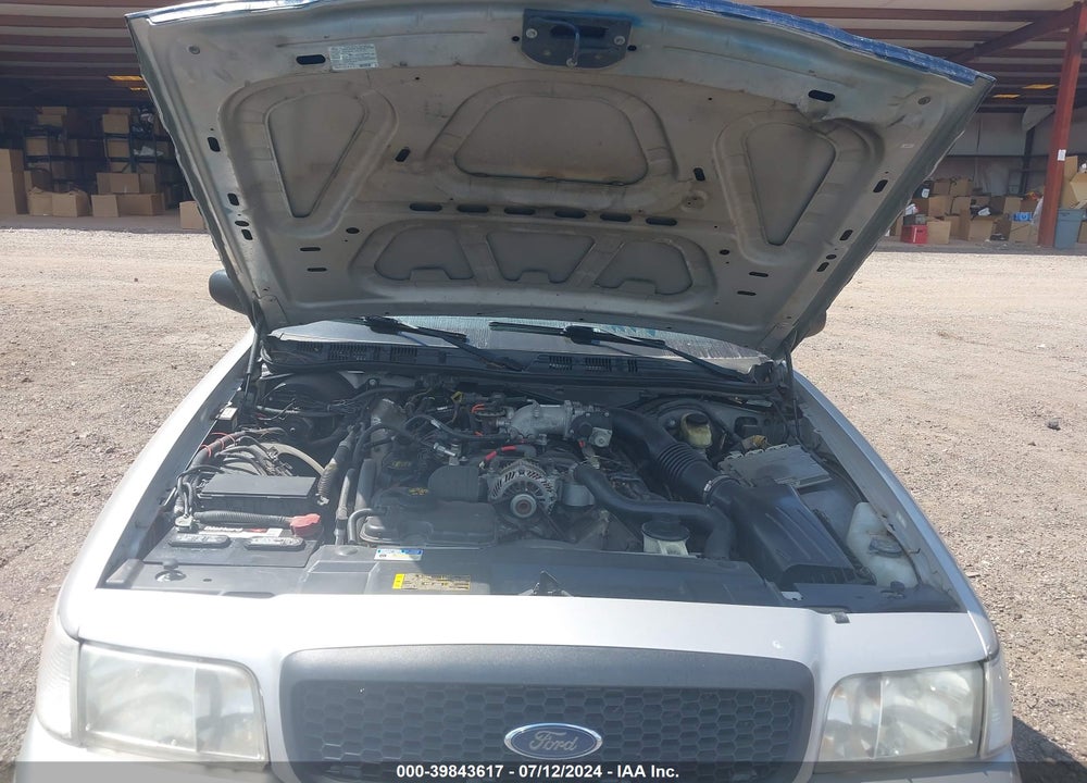 2009 FORD CROWN VICTORIA POLICE/POLICE INTERCEPTOR VIN: 2FAHP71V39X143370