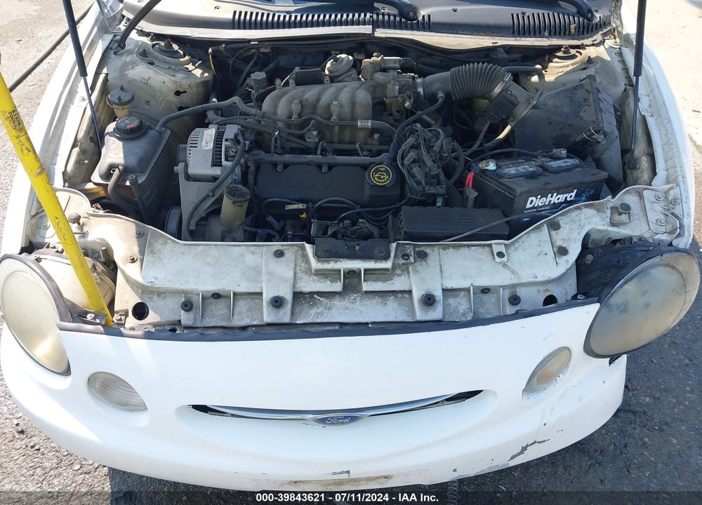 1998 FORD TAURUS LX/SE VIN: 1FAFP52U8WA249271