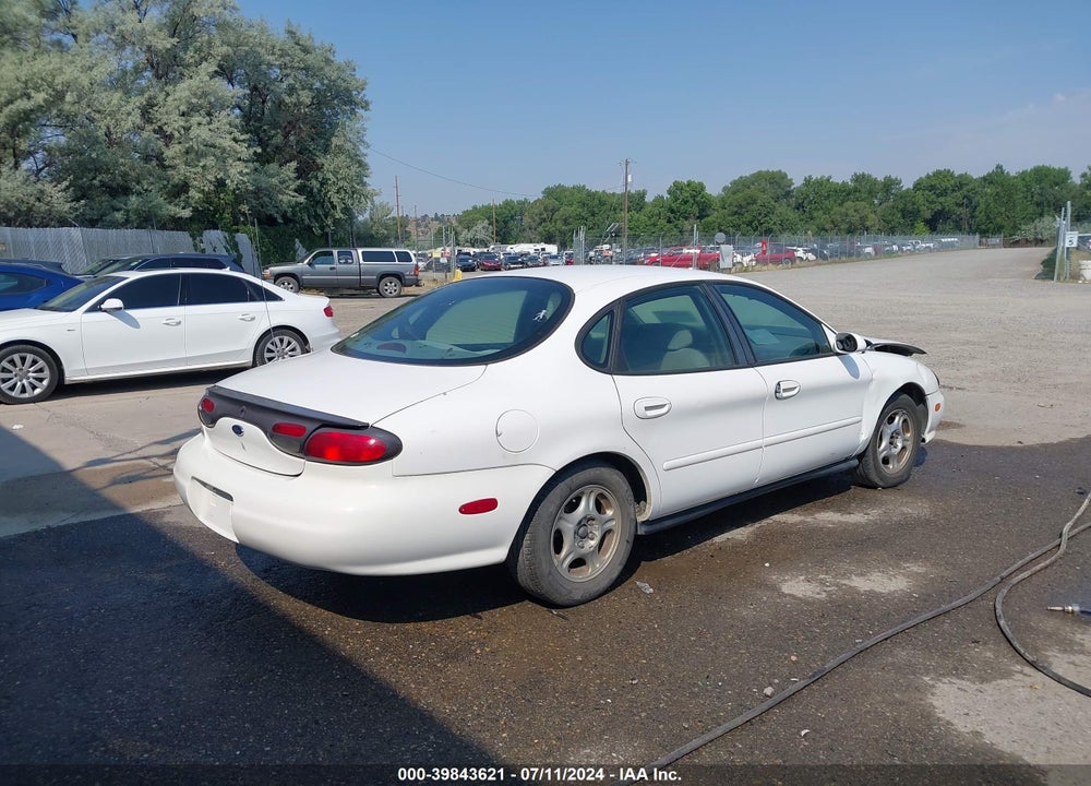 1998 FORD TAURUS LX/SE VIN: 1FAFP52U8WA249271