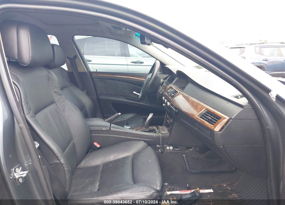 2008 BMW 528XI VIN: WBANV135X8CZ51284