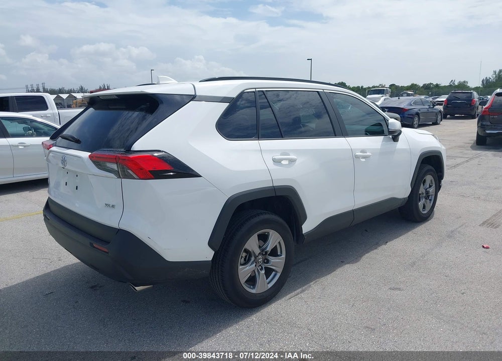 2023 TOYOTA RAV4 XLE VIN: 2T3W1RFV0PC244432
