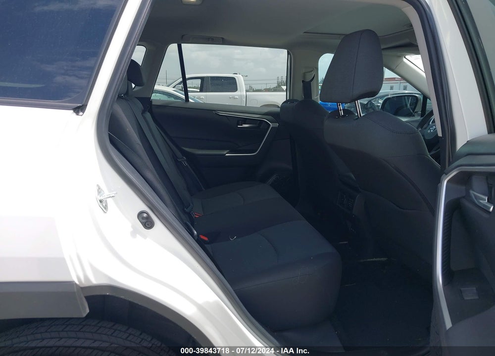 2023 TOYOTA RAV4 XLE VIN: 2T3W1RFV0PC244432