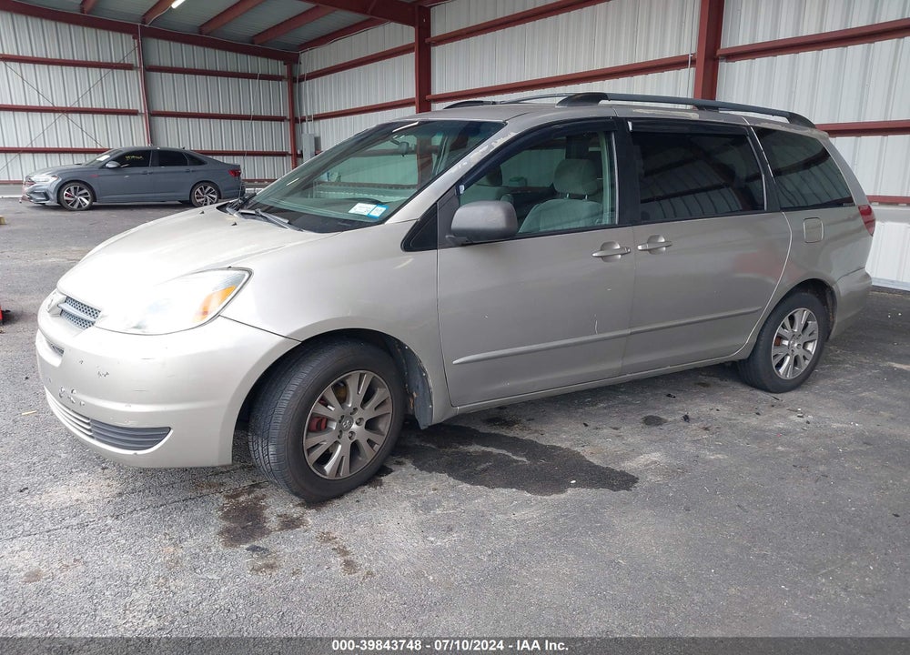 2004 TOYOTA SIENNA LE VIN: 5TDZA23C54S017627