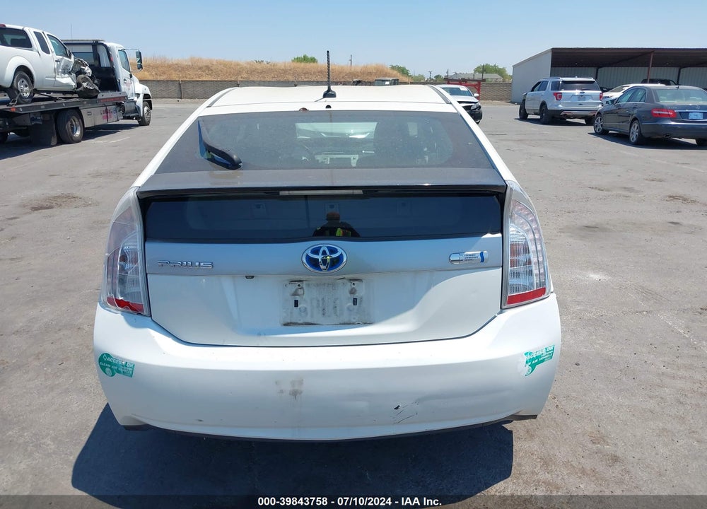 2014 TOYOTA PRIUS PLUG-IN ADVANCED VIN: JTDKN3DP5E3063572