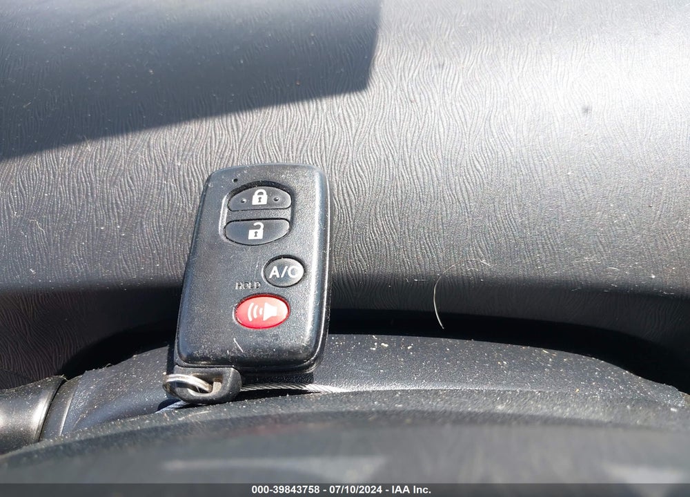 2014 TOYOTA PRIUS PLUG-IN ADVANCED VIN: JTDKN3DP5E3063572
