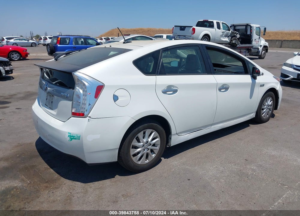 2014 TOYOTA PRIUS PLUG-IN ADVANCED VIN: JTDKN3DP5E3063572