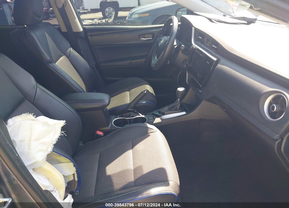2017 TOYOTA COROLLA SE VIN: 2T1BURHE6HC755530