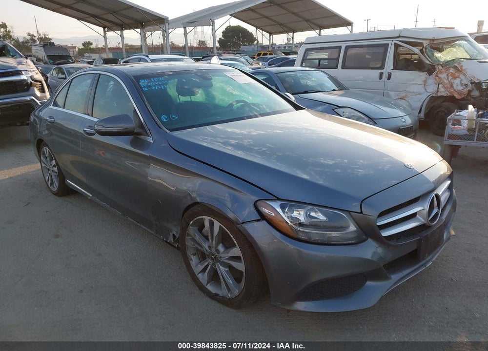 2018 MERCEDES-BENZ C 300 VIN: 55SWF4JB6JU275888