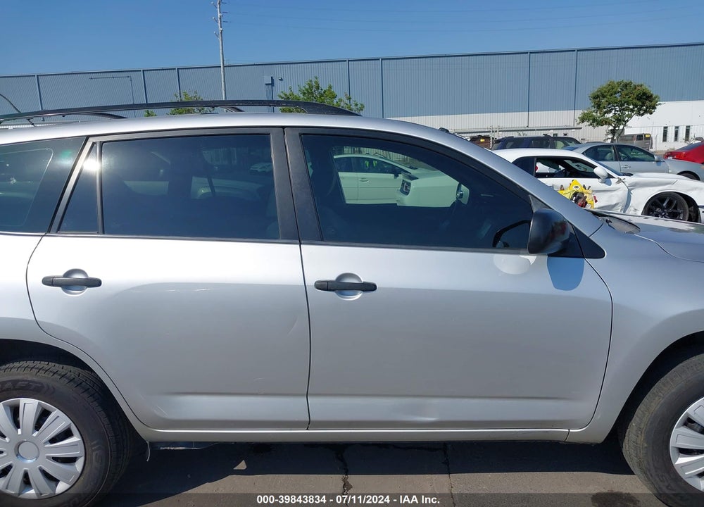2009 TOYOTA RAV4 VIN: JTMBF33V09D007570