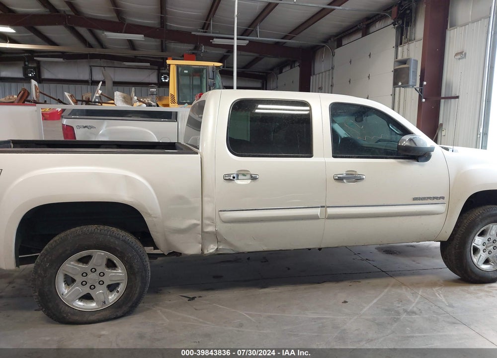 2011 GMC SIERRA 1500 SLT VIN: 3GTP2WE39BG184321