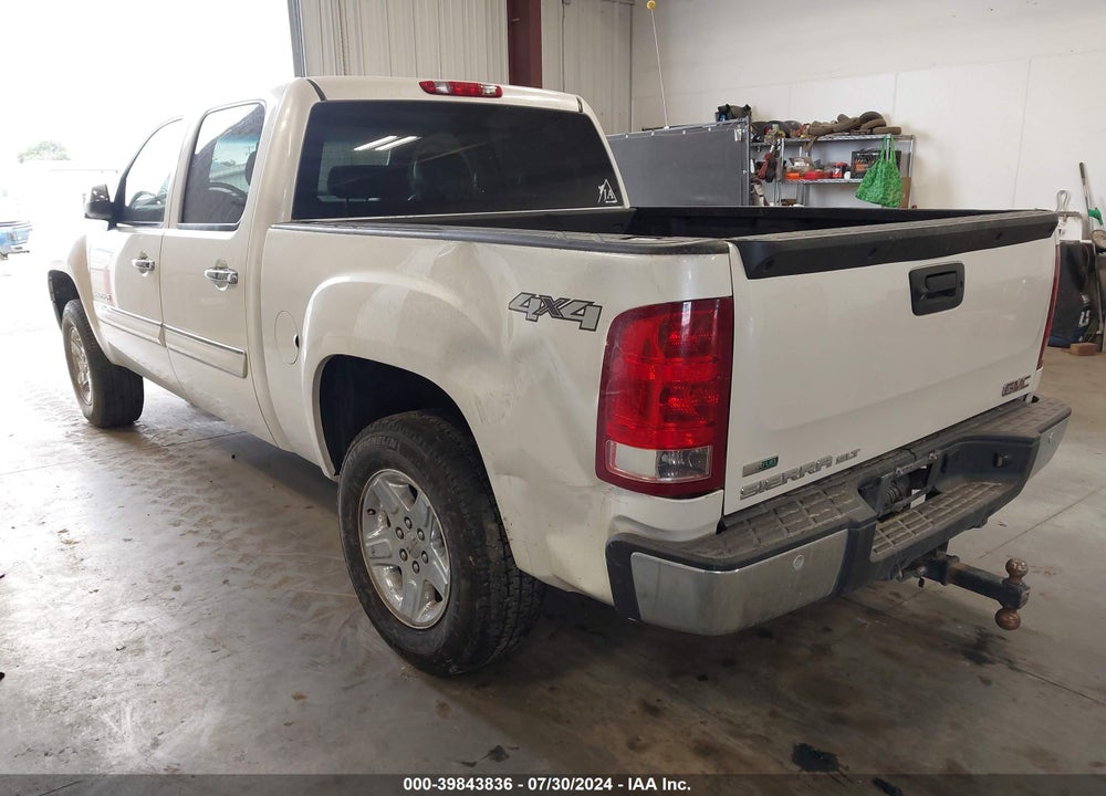 2011 GMC SIERRA 1500 SLT VIN: 3GTP2WE39BG184321