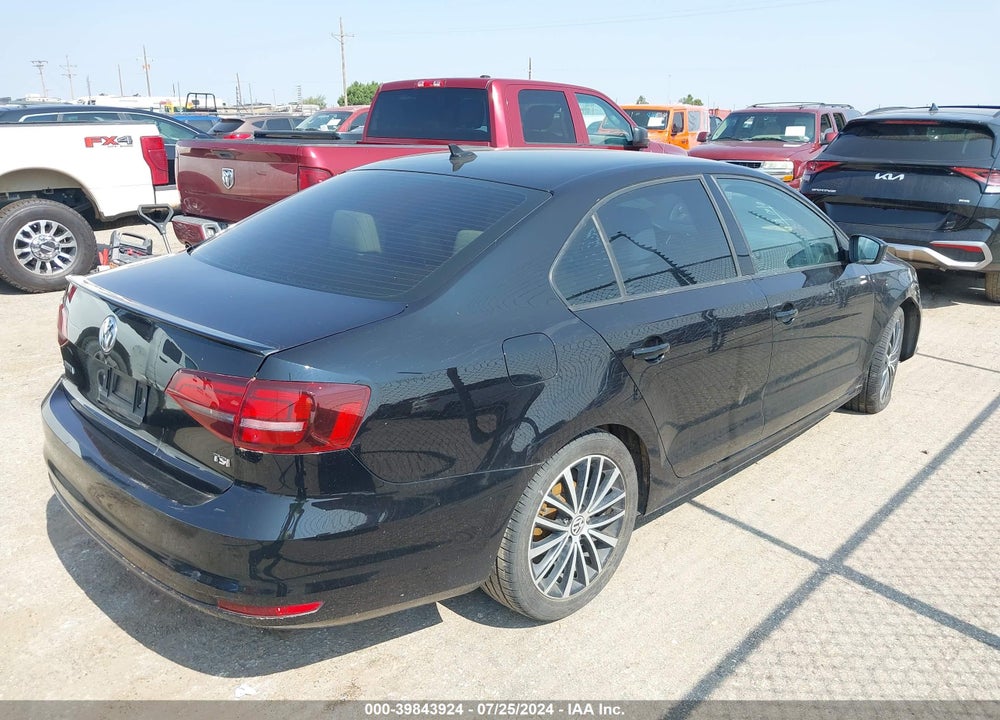 2016 VOLKSWAGEN JETTA 1.8T SPORT VIN: 3VWD17AJ7GM391716