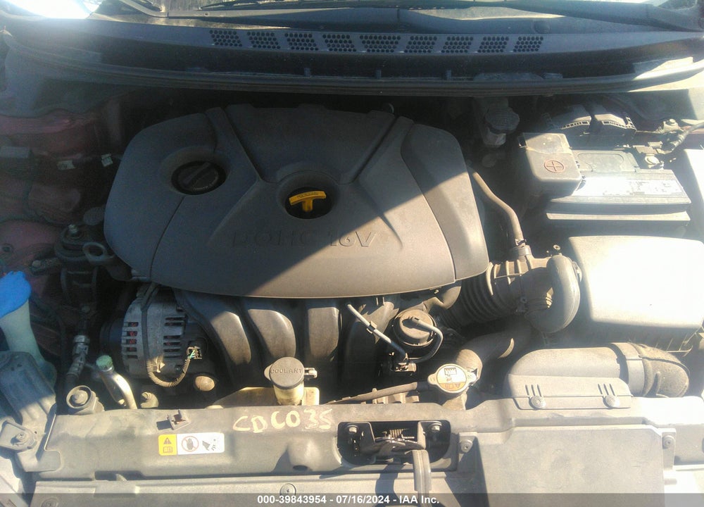 2015 HYUNDAI ELANTRA SE VIN: 5NPDH4AE4FH580649