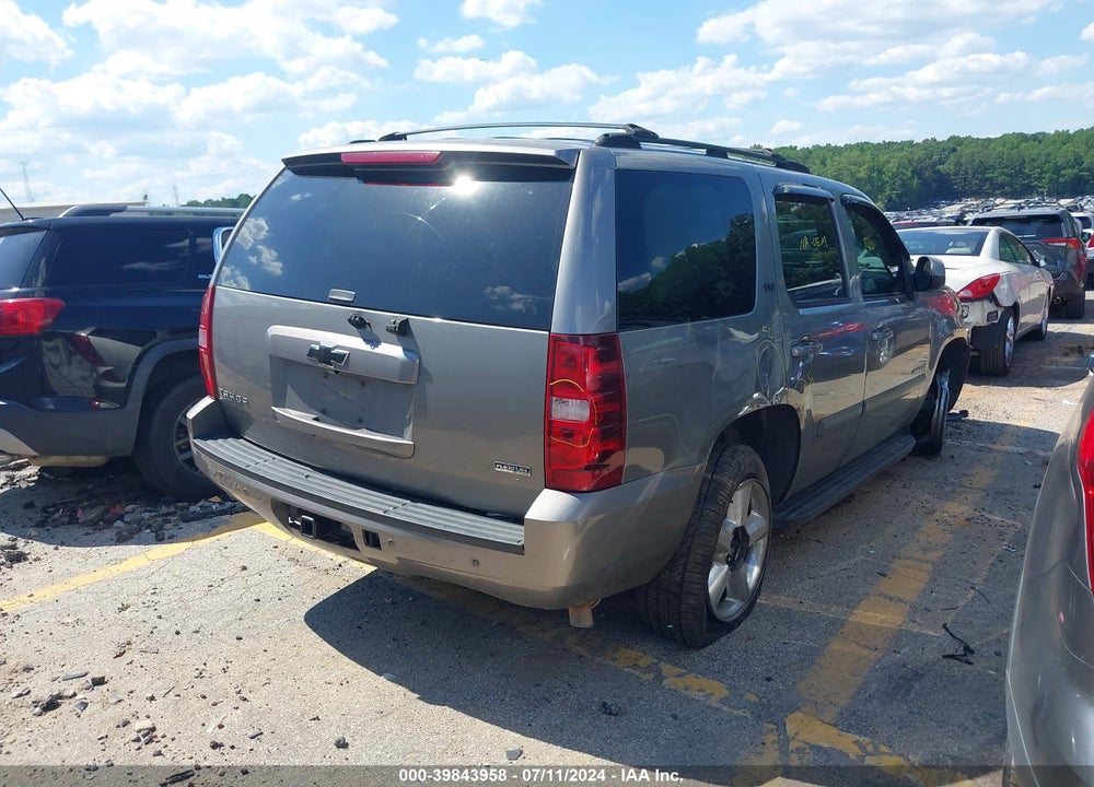2007 CHEVROLET TAHOE LT VIN: 1GNFC13037R282084