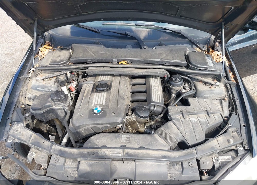 2011 BMW 328I XDRIVE VIN: WBAPK7G55BNN70680