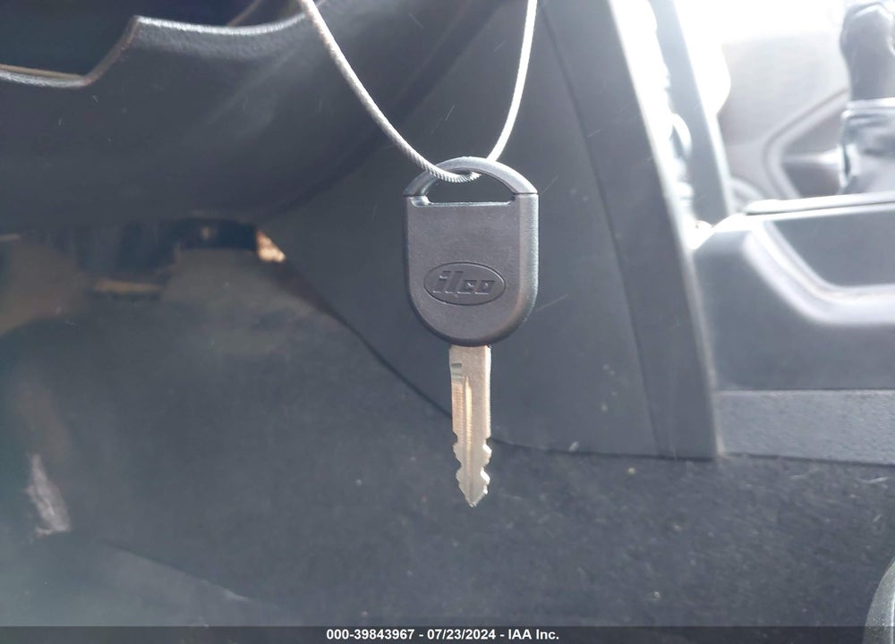 2005 FORD MUSTANG VIN: 1ZVFT84N155232460