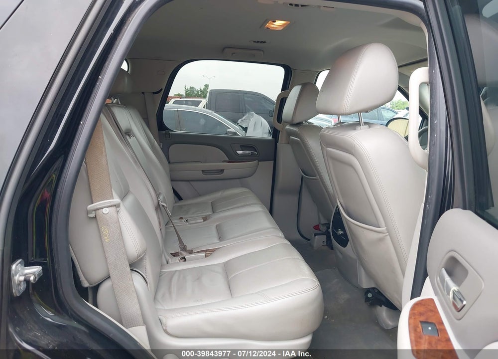 2007 CHEVROLET TAHOE LT VIN: 1GNFC13J97R179924