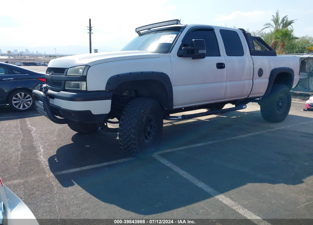 2004 CHEVROLET SILVERADO 1500 LS VIN: 2GCEC19T041304987