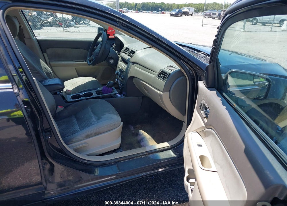 2011 FORD FUSION SE VIN: 3FAHP0HA3BR229468