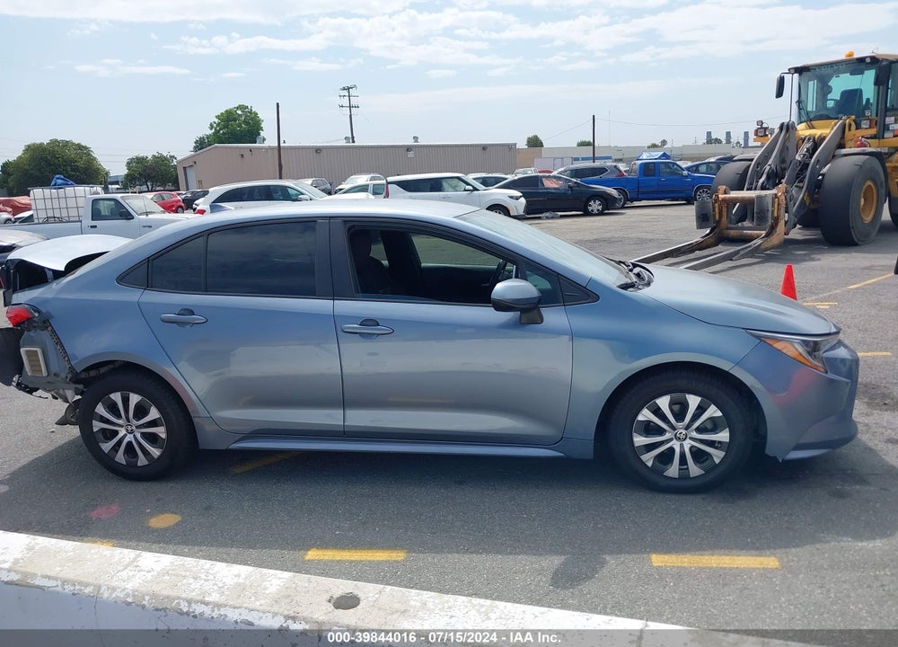 2021 TOYOTA COROLLA HYBRID LE VIN: JTDEAMDE2MJ014871