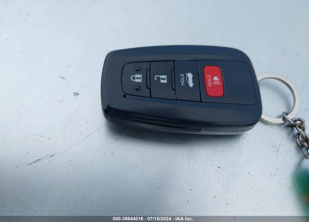 2021 TOYOTA COROLLA HYBRID LE VIN: JTDEAMDE2MJ014871