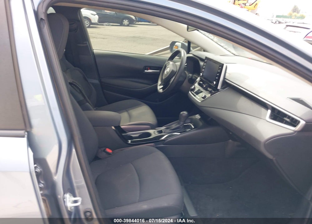 2021 TOYOTA COROLLA HYBRID LE VIN: JTDEAMDE2MJ014871