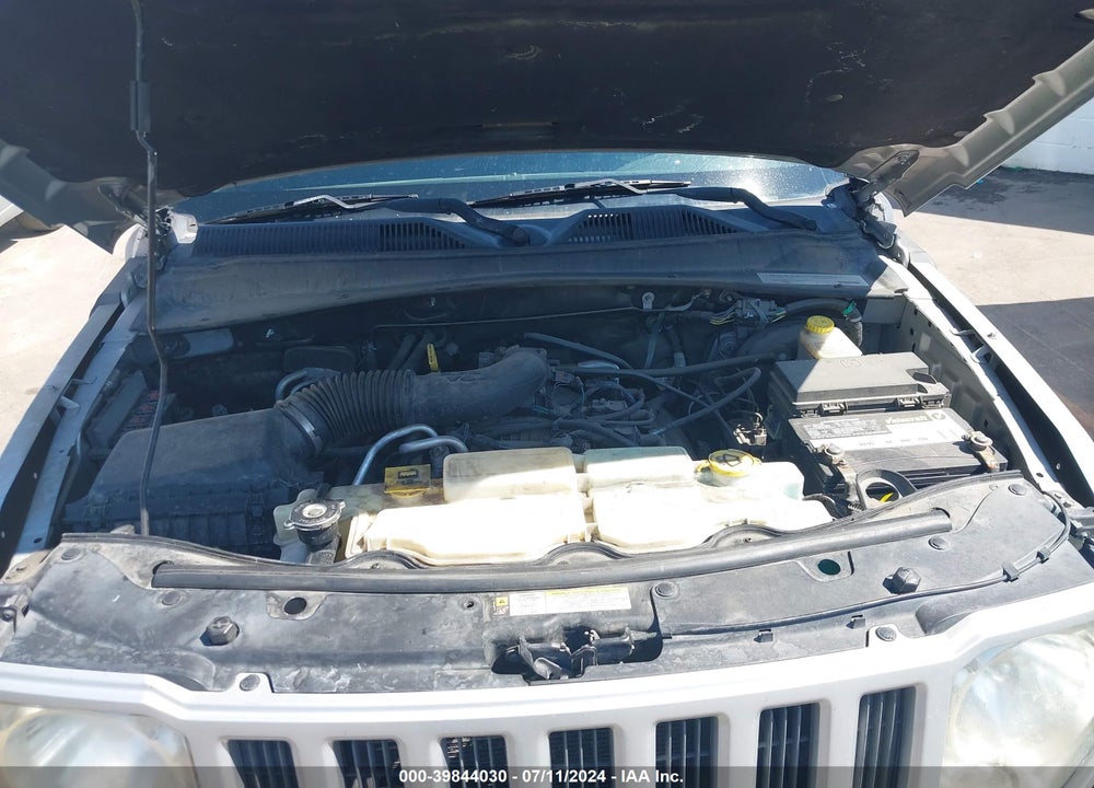 2011 JEEP LIBERTY SPORT VIN: 1J4PN2GK7BW579503