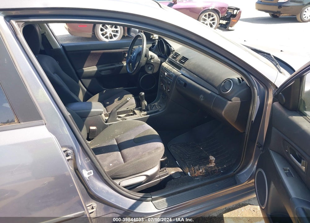 2007 MAZDA 3 VIN: JM1BK323371620664