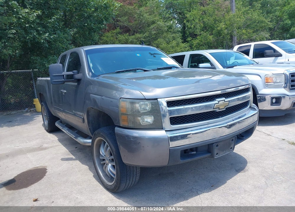 2008 CHEVROLET SILVERADO 1500 LT2 VIN: 2GCEC19J781135345