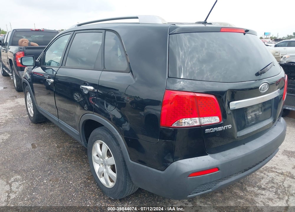 2012 KIA SORENTO LX V6 VIN: 5XYKT4A25CG296543