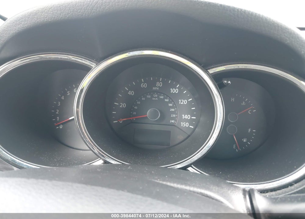 2012 KIA SORENTO LX V6 VIN: 5XYKT4A25CG296543