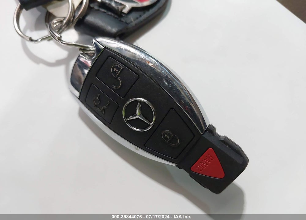 2017 MERCEDES-BENZ C 300 LUXURY/SPORT VIN: 55SWF4JB4HU232564