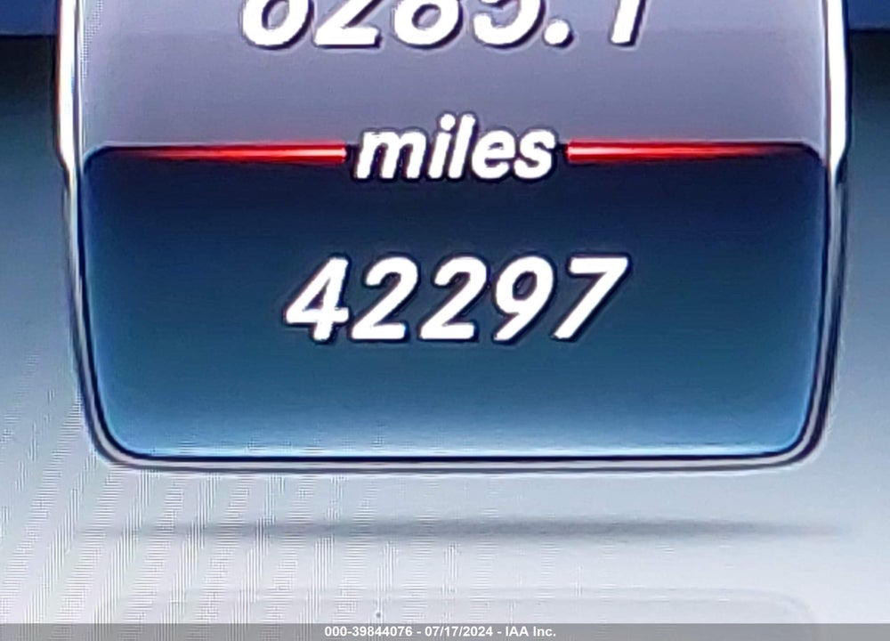 2017 MERCEDES-BENZ C 300 LUXURY/SPORT VIN: 55SWF4JB4HU232564